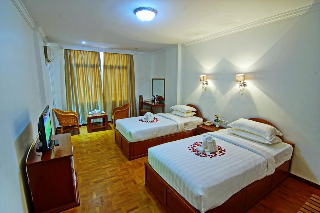 Wilson Hotel Mandalay Exterior foto